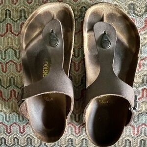 Birkenstock Brown Gizeh Sandals - Size 39 Used